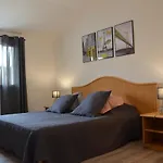 Les 2 Fontaines Semesterbostad