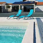 Les 2 Fontaines Semesterbostad *