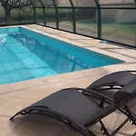 Les 2 Fontaines Semesterbostad