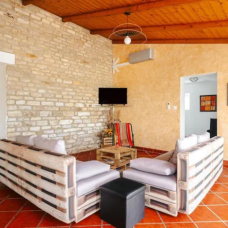 Dom wakacyjny Les 2 Fontaines